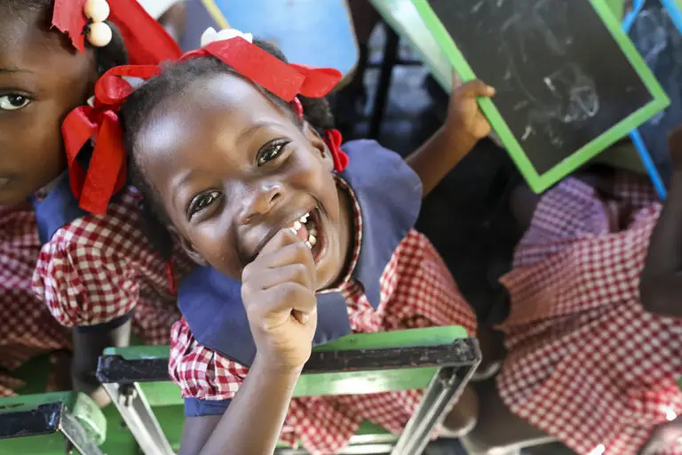 haiti ninos son nuestro futuro 768x512